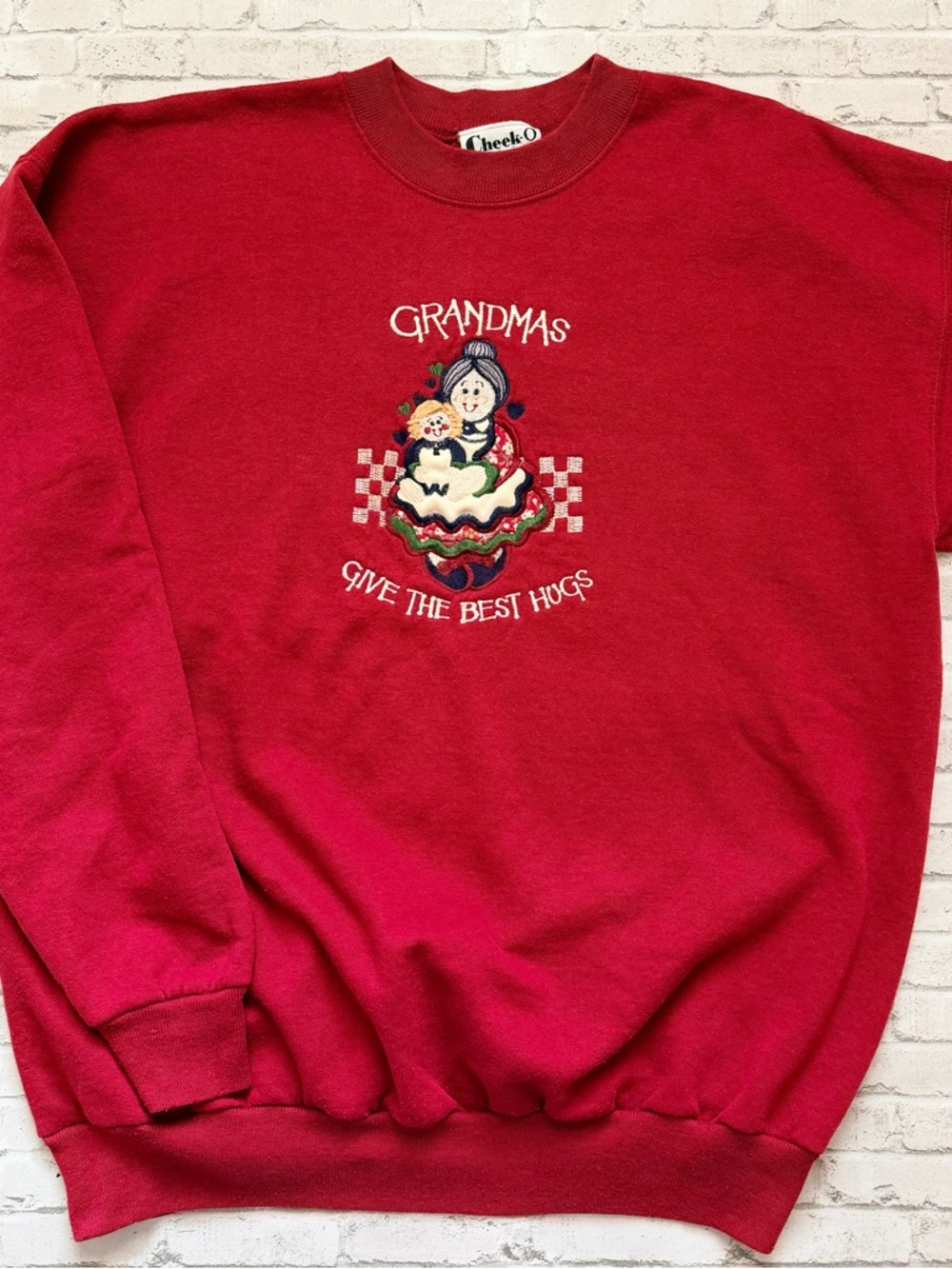 Vintage 90s 'Grandmas Give The Best Hugs' Red Sweatshirt
